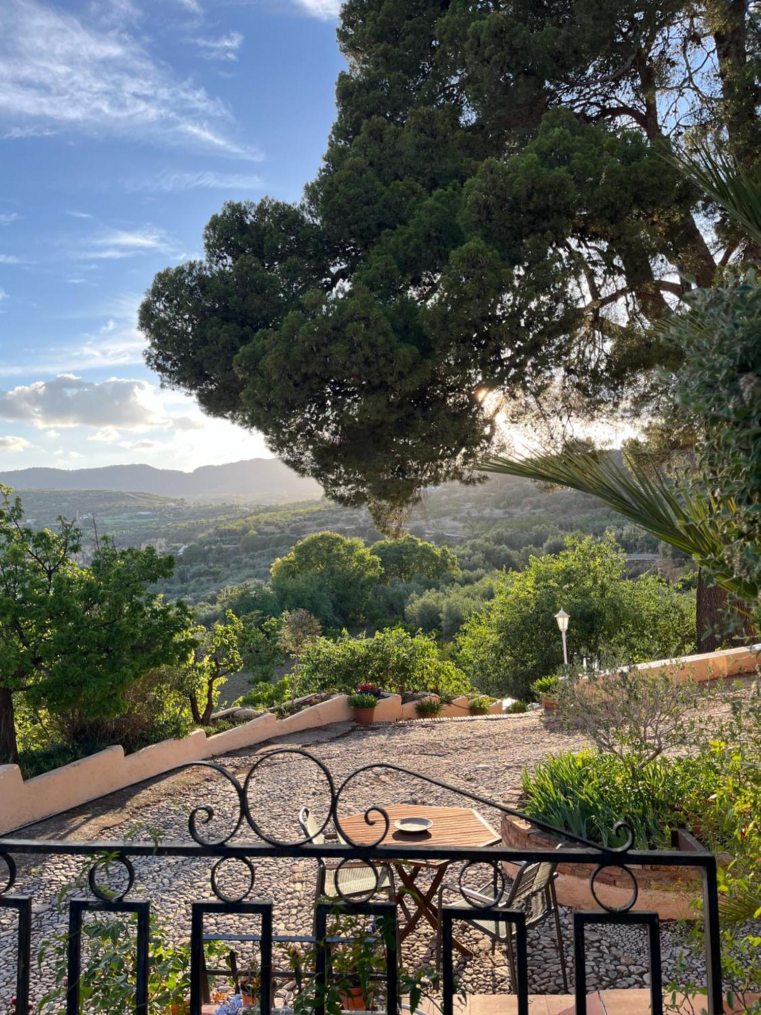 Bed and Breakfast Cortijo El Pino Retreat Albuñuelas Exterior foto
